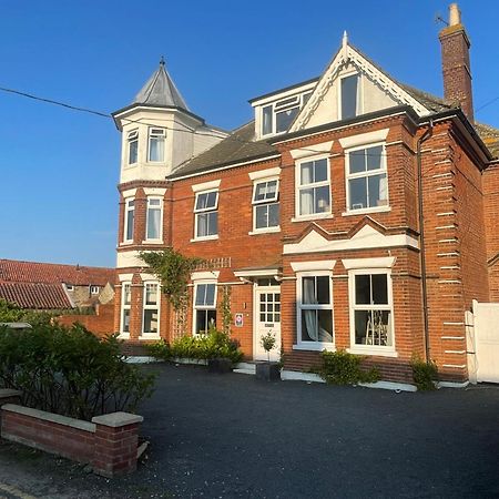 Family Friendly Tower House, Mundesley, 100Yrds From Sandy Beach Buitenkant foto