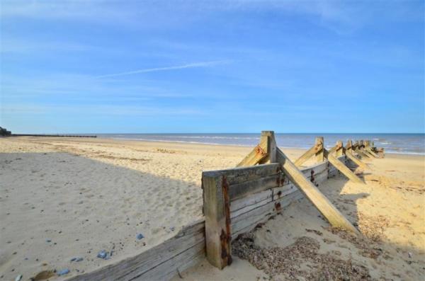 Family Friendly Tower House, Mundesley, 100Yrds From Sandy Beach Buitenkant foto